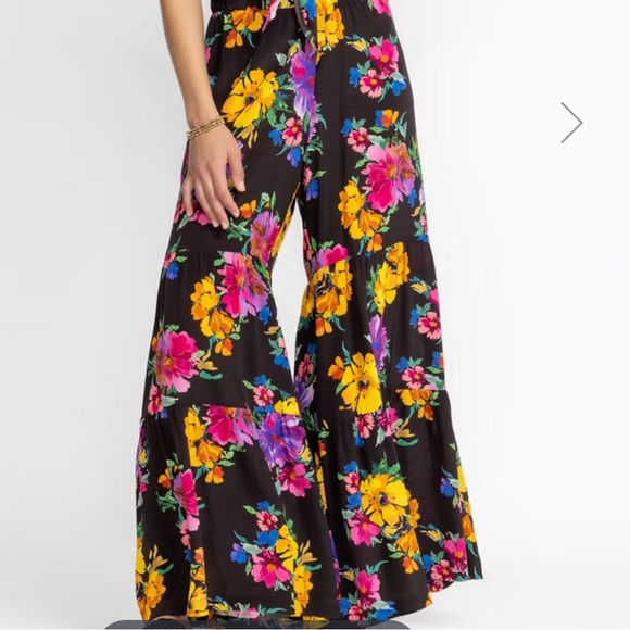 Johnny Was Poppy Silk Tiered Pants NWT - Picture 3 of 14